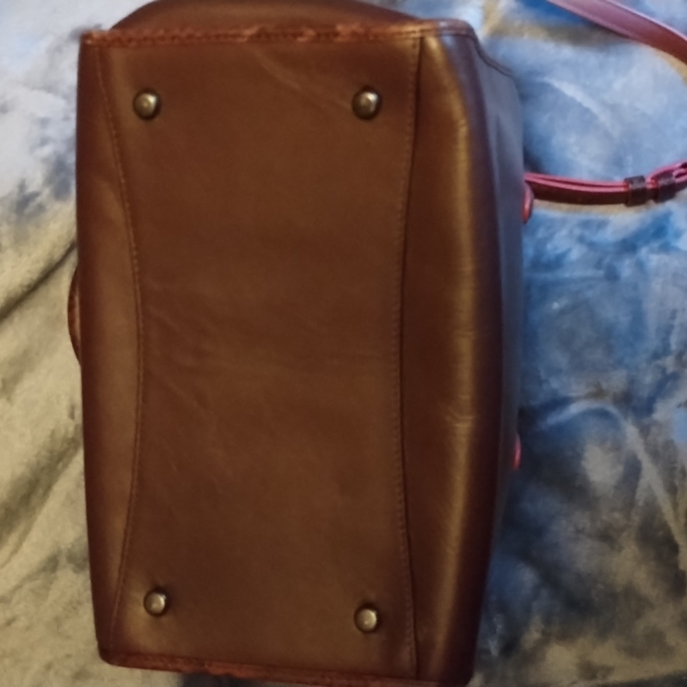 Coach Purse - Picture 3 of 7